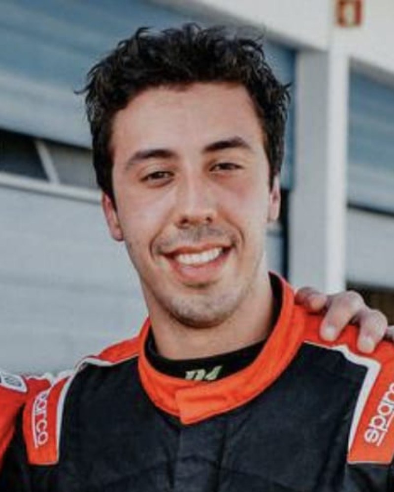 RODRIGO TAVEIRA
